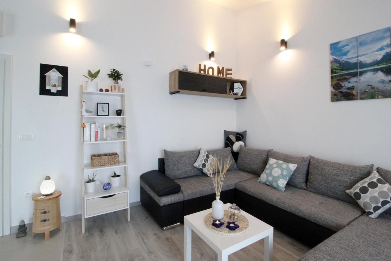 Apartman Cicibella Kaštela Eksteriør billede